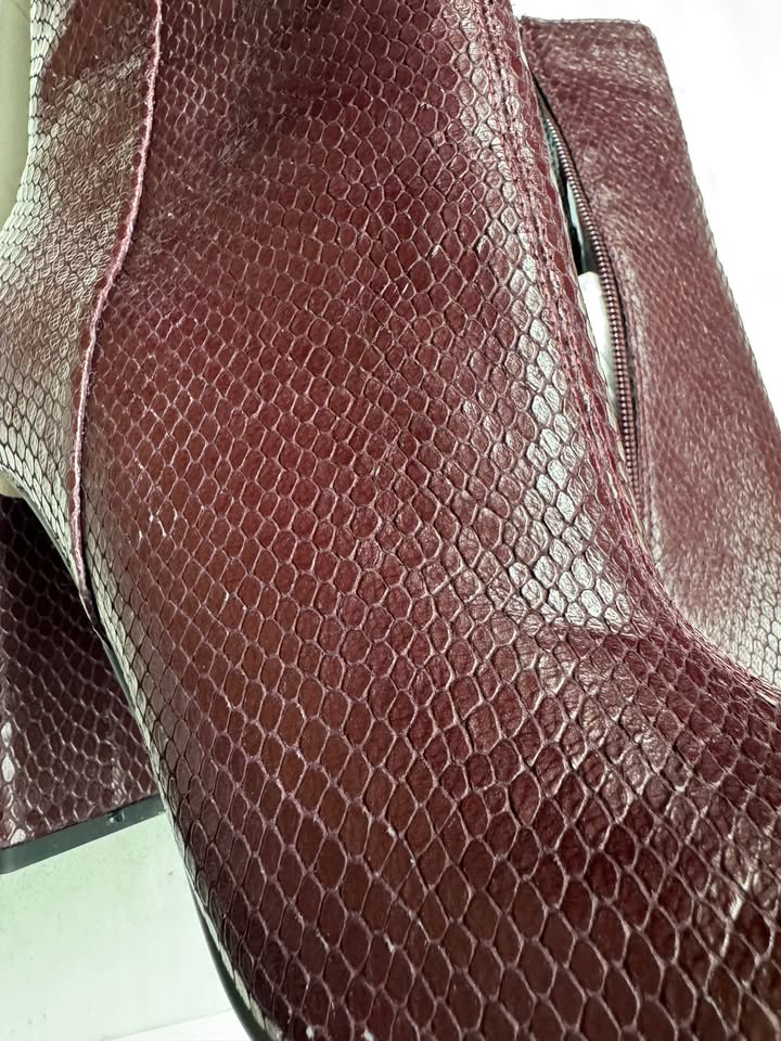TOPSHOP Burgundy boot heels EU 39/US 8.5/ UK 6
