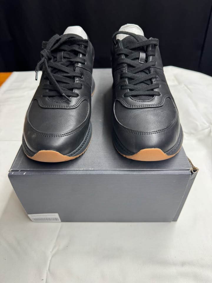 EVERLANE UNISEX sneaker black M 10.5/ UK 9.5/ AU 9.5