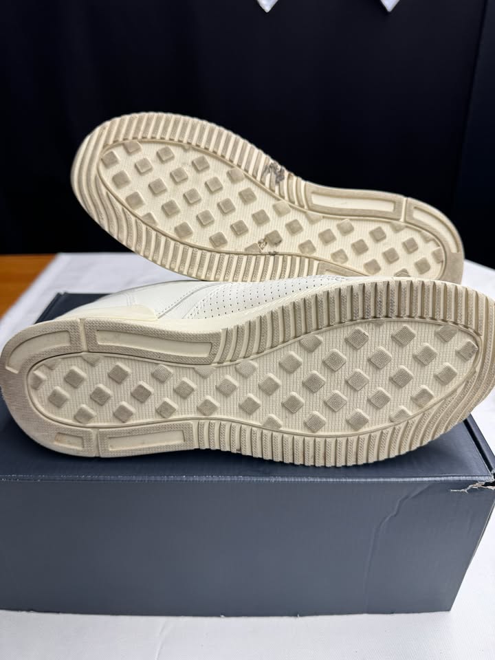 EVERLANE mens leather sneaker white cream US 12/ AU & UK 10