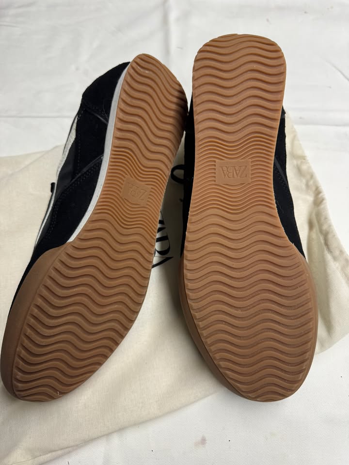 ZARA mens sneaker black white EU 44/ AU & UK 10/ US 11