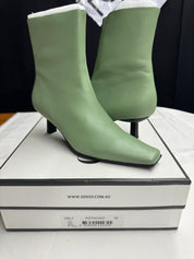 SENSO pistachio green leather kitten boot square toe EU 40/ AU 9
