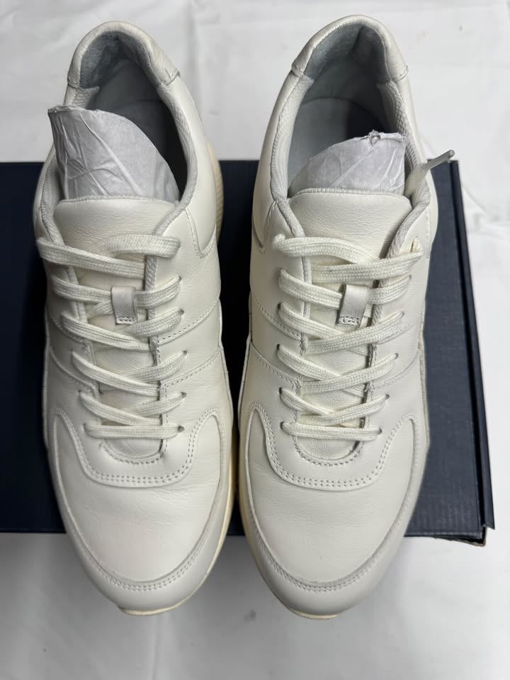 EVERLANE mens leather sneaker white cream US 12/ AU & UK 10