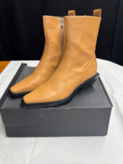 THERAPY leather boot caramel AU 9