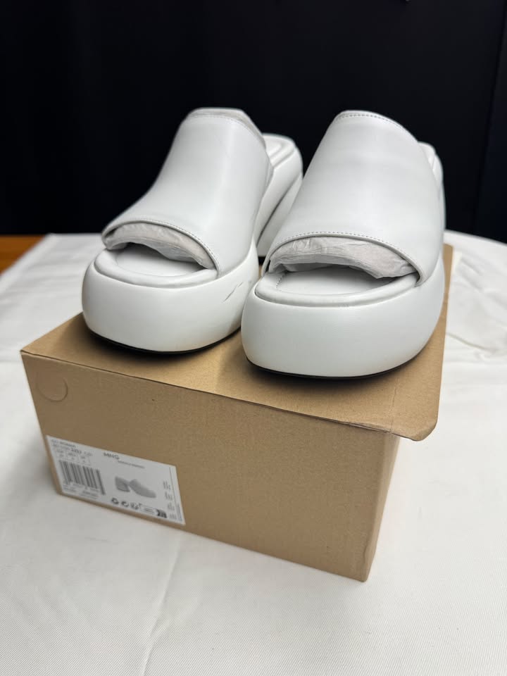 MNG Chunky platform heel white EU 39/ AU 8