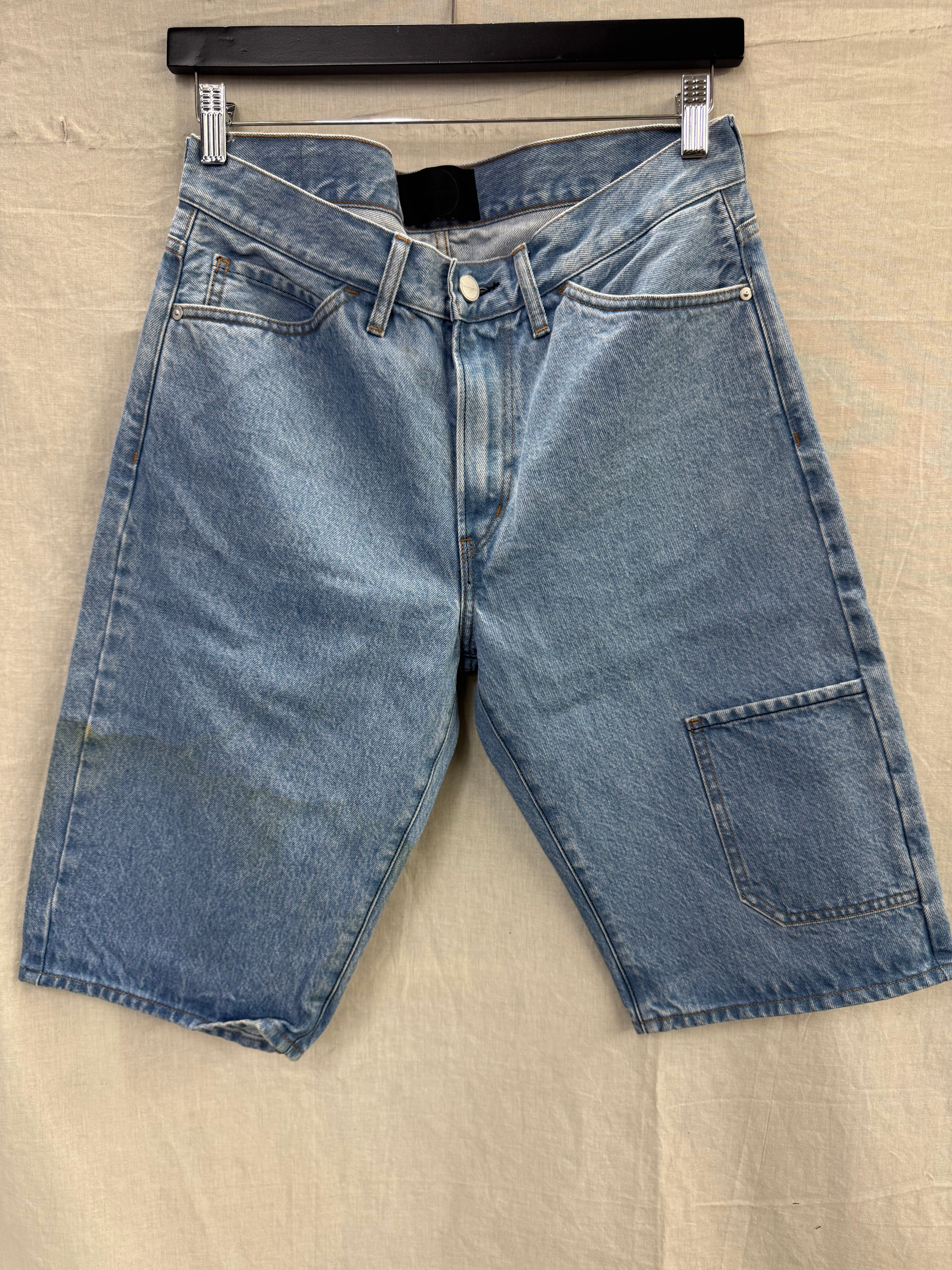 ARCHIVE NO. 31, THE MAVERICK SHORT AU32